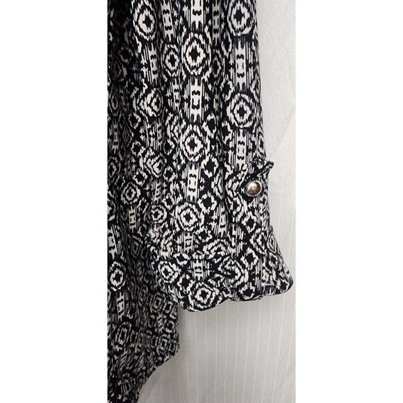 Westport Women’s Tunic Top Notched V-neck Blouse Boho Floral Black/White Size L - Picture 5 of 7